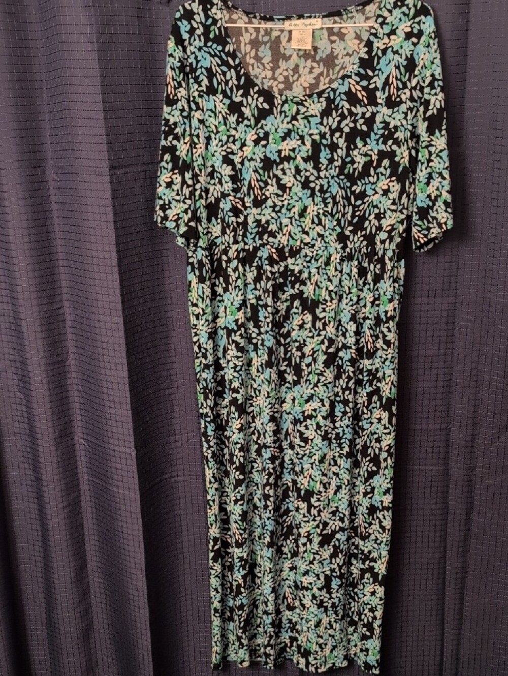 Like New Ulla Popken Black Maxi Dress with multicolor Leaf Print 12/14